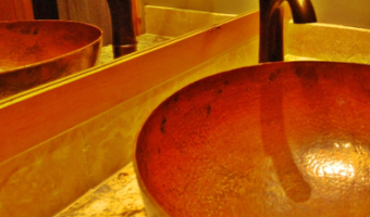 whitefacebuilders-BATHROOMS