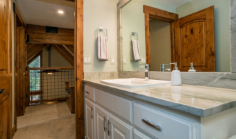 whitefacebuilders-DAVOS