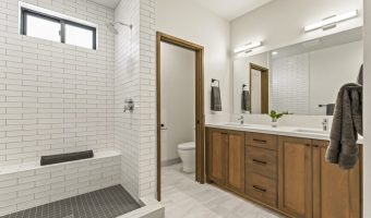 22-web-or-mls-11805-Skislope-Way-Truckee-CA-96161-22